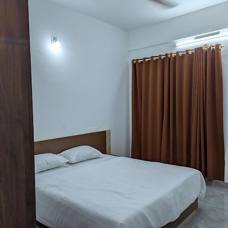 Hotel Jayalakshmi Residency Vaduvanchal Zewnętrze zdjęcie