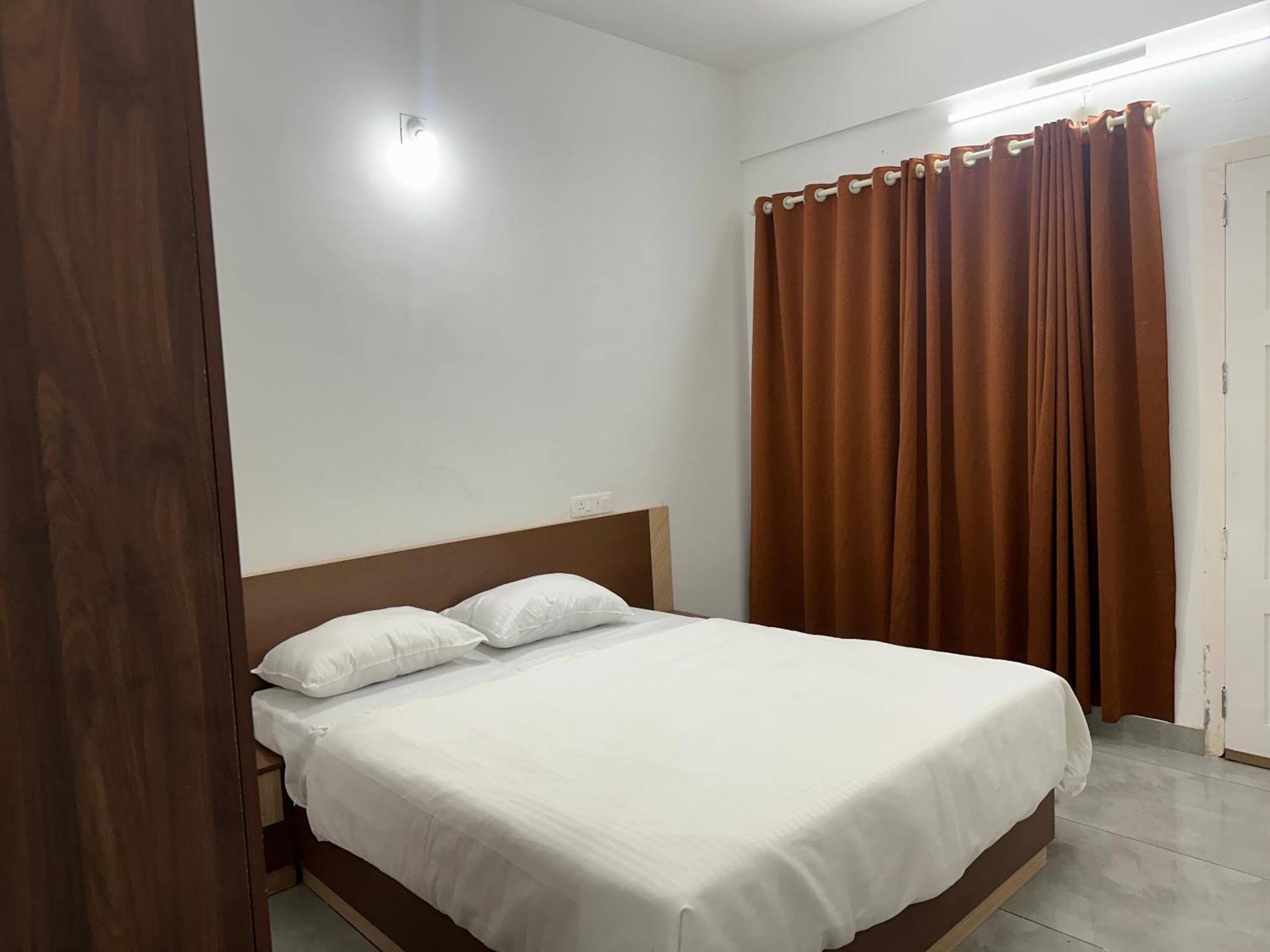 Hotel Jayalakshmi Residency Vaduvanchal Zewnętrze zdjęcie