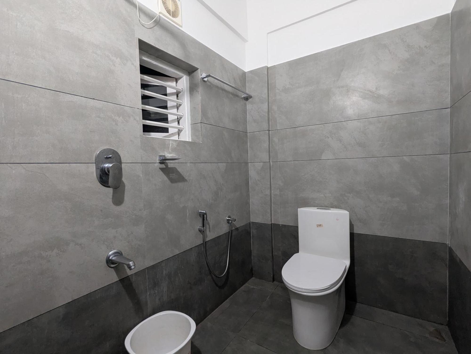 Hotel Jayalakshmi Residency Vaduvanchal Zewnętrze zdjęcie